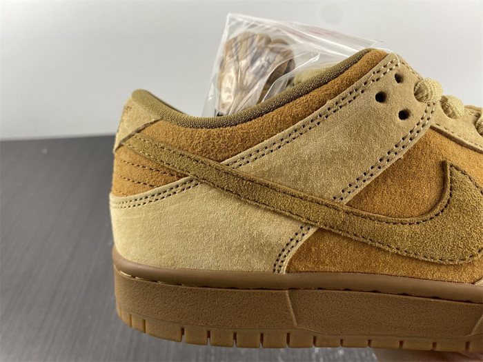 TB Nike SB Dunk Low Wheat (2017) 883232-700