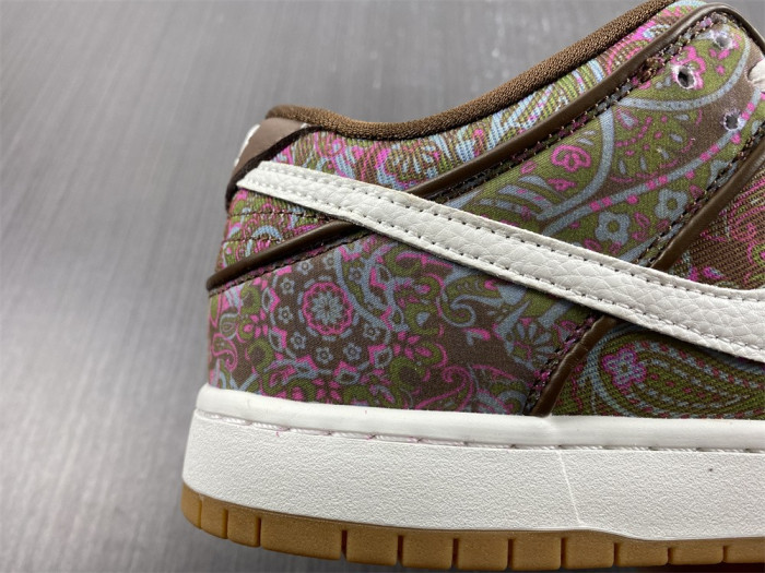 TB Nike SB Dunk Low Paisley DH7534-200