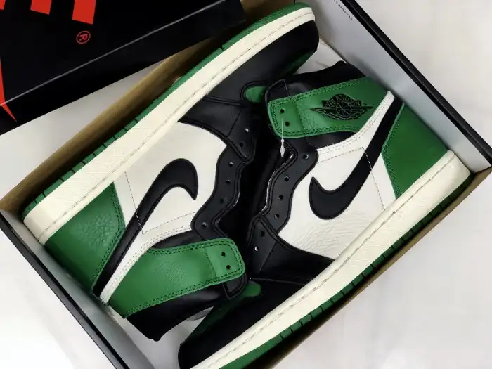 Cheap Air Jordan 1 High OG NRG Pine Green Sail-Black 555088-302