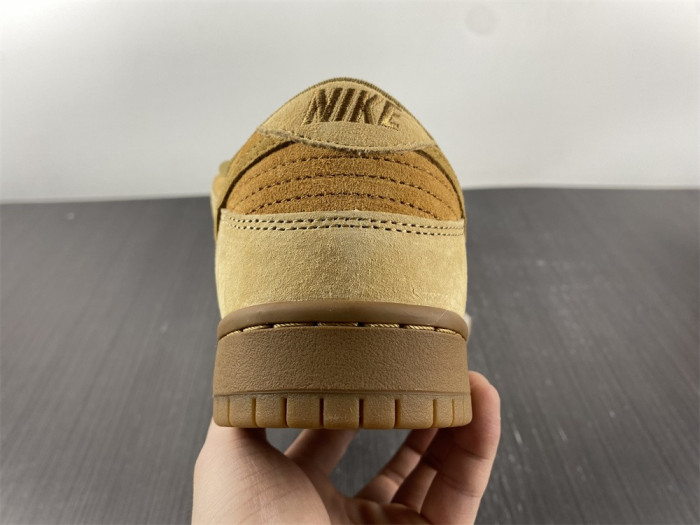 TB Nike SB Dunk Low Wheat (2017) 883232-700