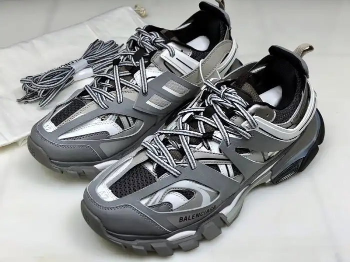 Bmlin Shoes BLCG TRACK TRAINER 'GREY WHITE' 542023 W1GB7 1214