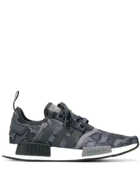 Husky adidas NMD R1 sneakers 