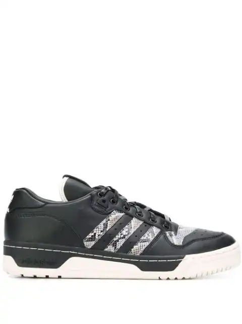 Husky adidas x United Arrows and Sons Rivalry Low sneakers 