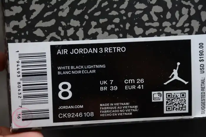 Kick Theory AIR JORDAN 3 RETRO LASER ORANGE (W) CK9246-108