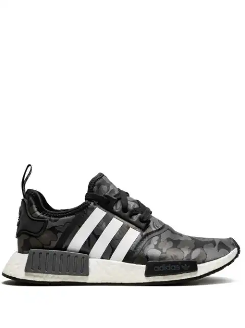 Husky adidas x BAPE NMD_R1 "Black Camo" sneakers 