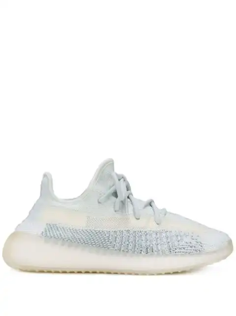 Husky adidas Yeezy Boost 350 V2 "Cloud White Reflective " sneakers 