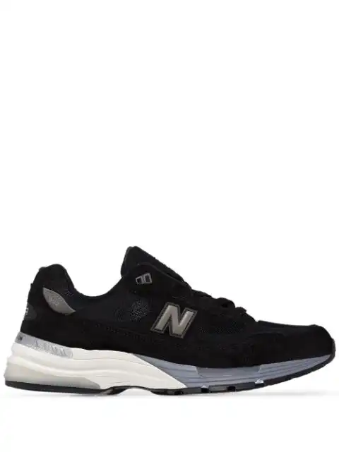 Rep Husky New Balance 992 low-top sneakers 