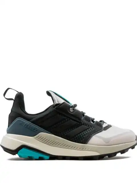 Husky adidas Terrex Trailmaker sneakers 