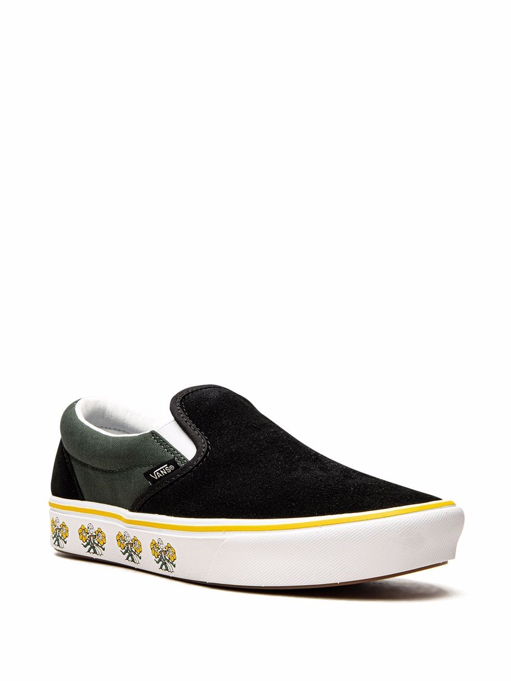 TB Vans Comfycush Slip On "Trip Ouoors" sneakers 