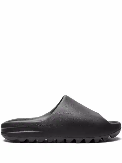 adidas Yeezy Yeezy "Onyx" slides 