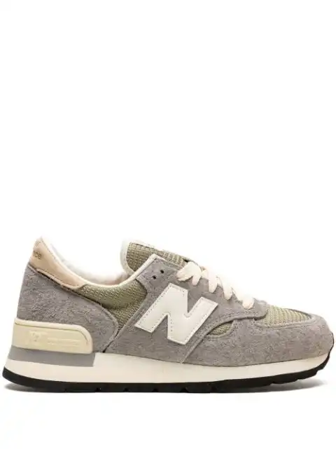 Cheap Husky New Balance x Teddy Santis Made in USA 990v1 sneakers 