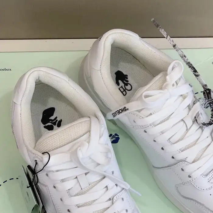 Reps LY OFF WHITETM C O VIRGIL ABLOH OUT OF OFFICE LOW-TOP LEATHER SNEAKERS 