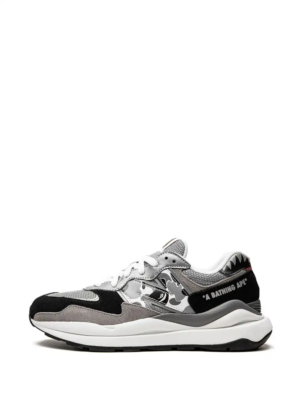 Rep Husky New Balance x Bape 57 40 low-top sneakers 