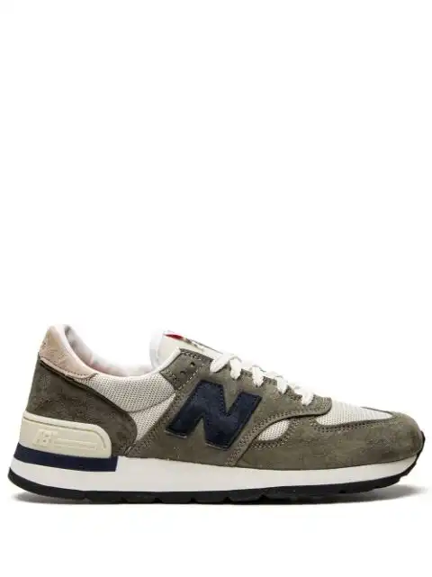 Cheap New Balance Made in USA 990 sneakers 