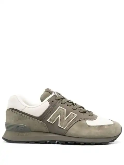 LUCY New Balance x Comme des Garçons low-top sneakers 