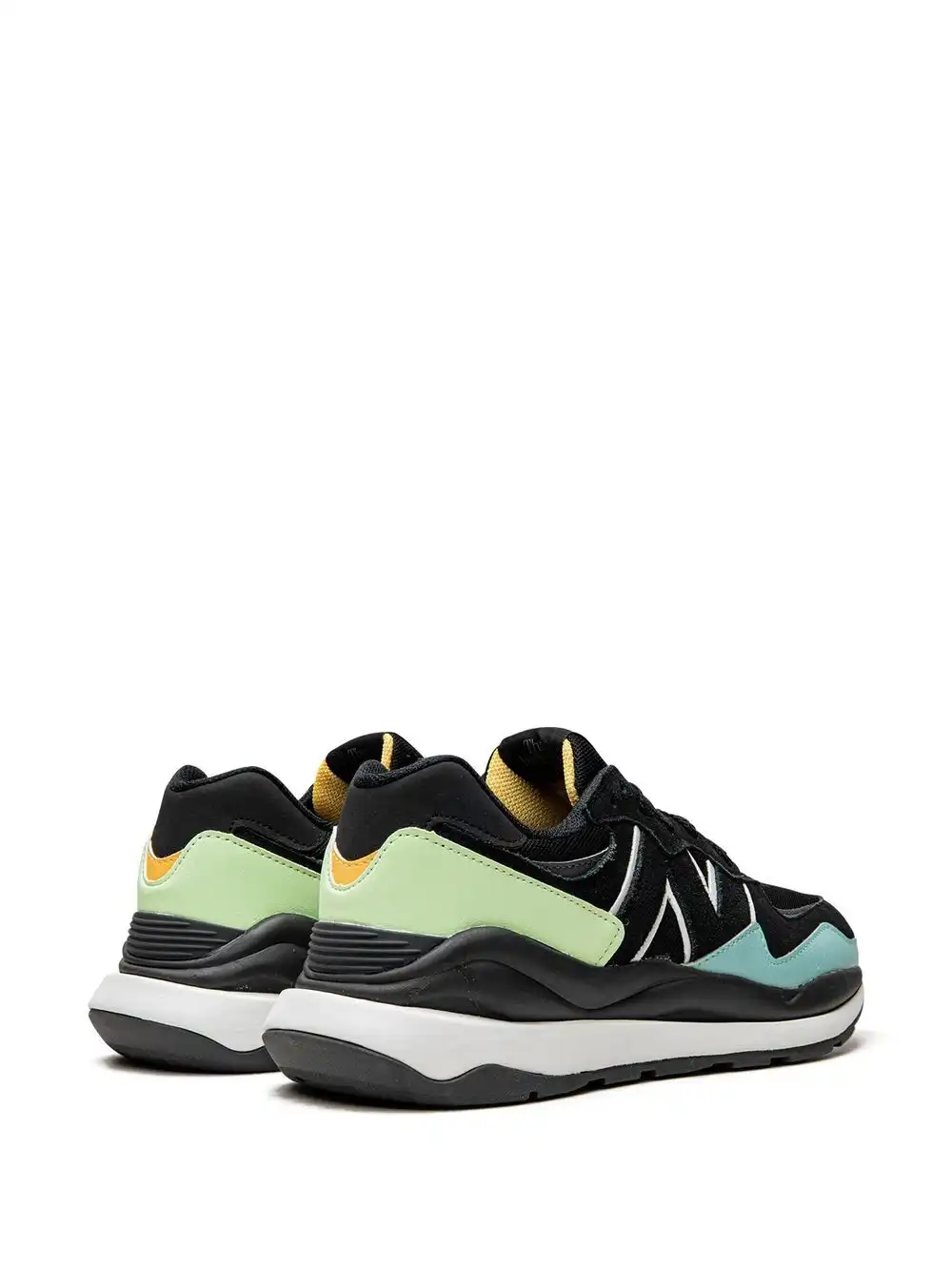 Rep LY New Balance Running Course 57 40 