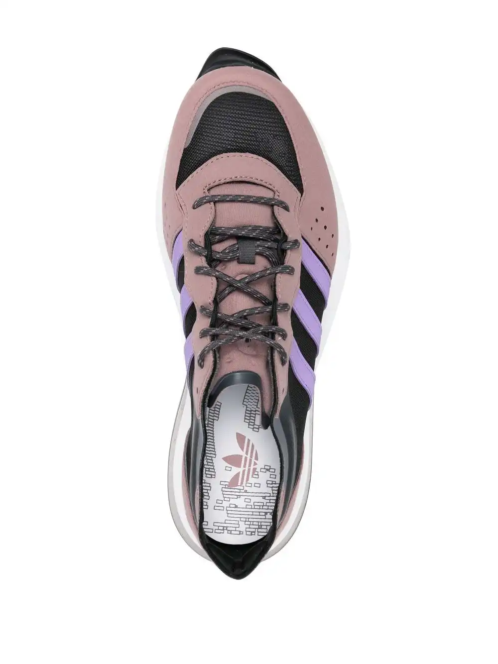 Cheap adidas low-top overzised sole  