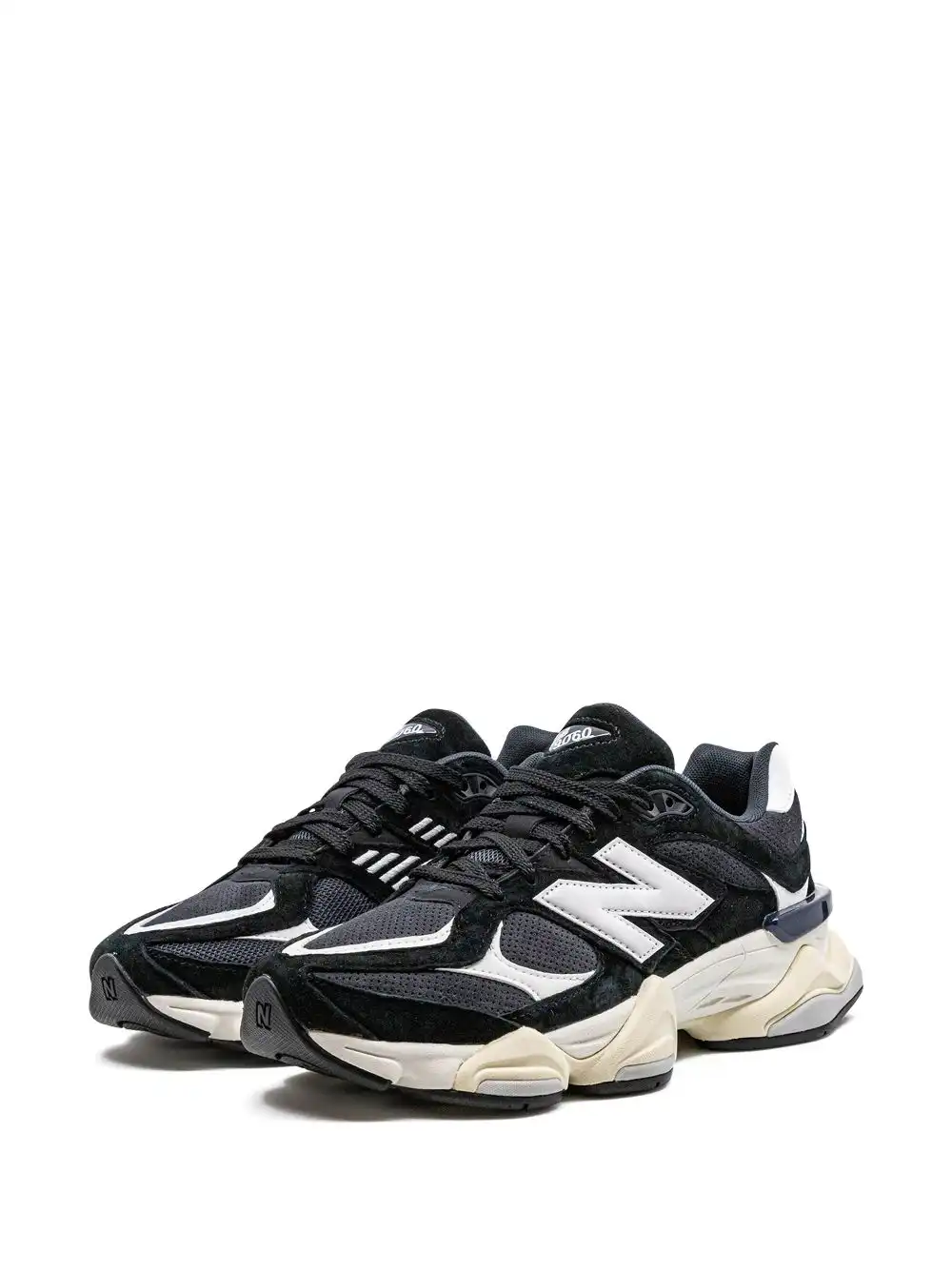 Hype LUCY New Balance 9060 