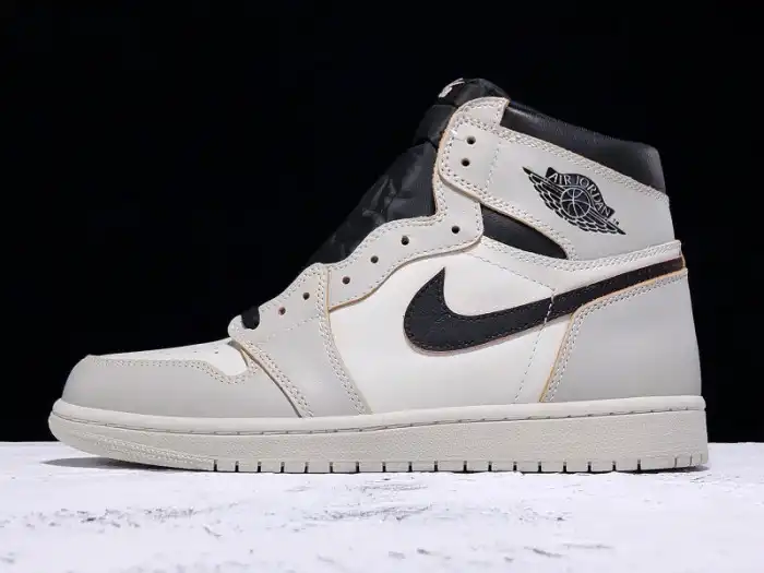 Husky Nike SB x Air Jordan 1 High OG Light Bone CD6578-006