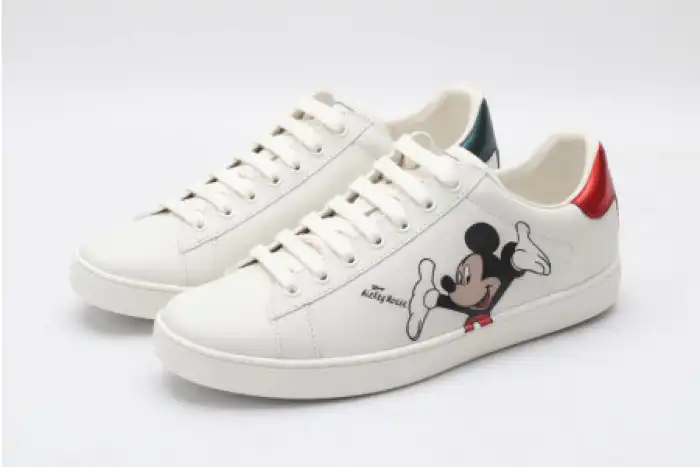 Cheap LY DISNEY & GUCC