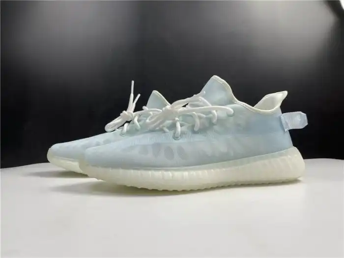 Bmlin Adidas Yeezy Boost 350 V2 Mono Ice GW2869