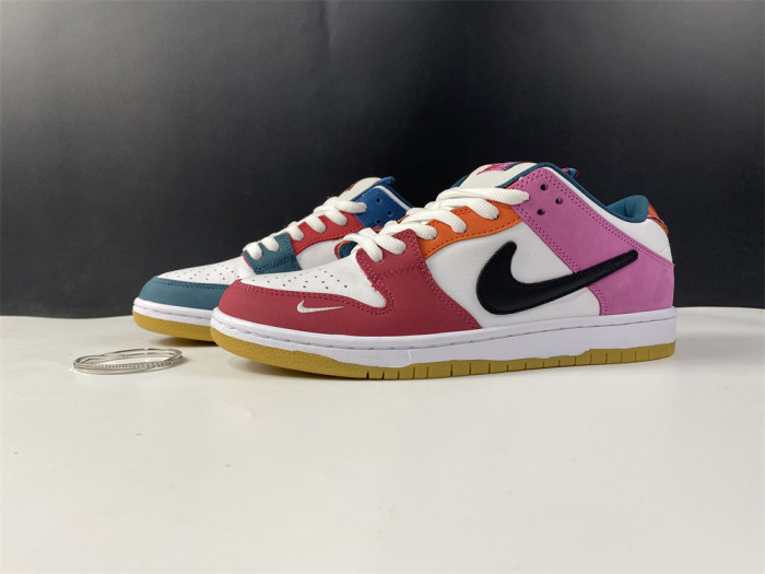 KICKWHO Parra x Nike SB Dunk Low DH7695-100