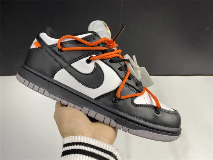 Bmlin Shoes OFF-WHITE X NIKE DUNK LOW CT0856 -001