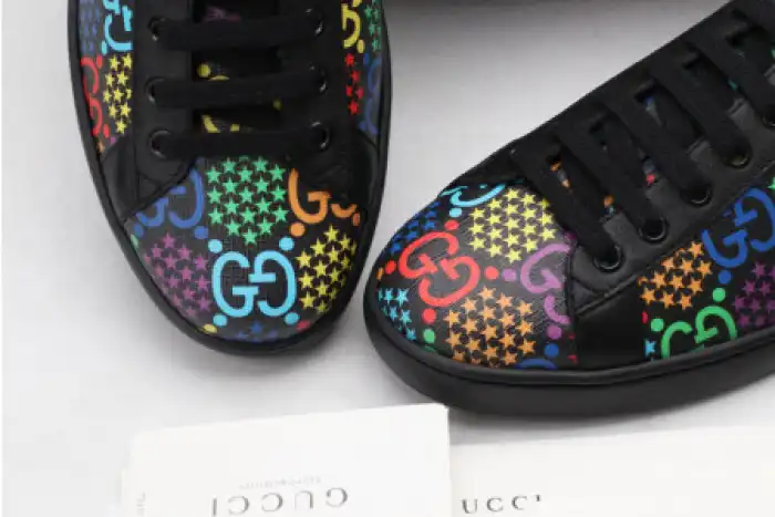 Reps LY GUCC ACE EMBROIDERED LOW-TOP SNEAKER 610085 H2020 1110