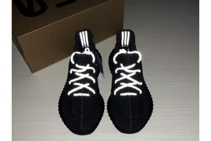 TB ADIDAS MENS YEEZY BOOST 350 V2 BLACK FU9006