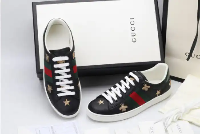 Rep LY GUCC ACE EMBROIDERED LOW-TOP SNEAKER 386750 A38F0 1079