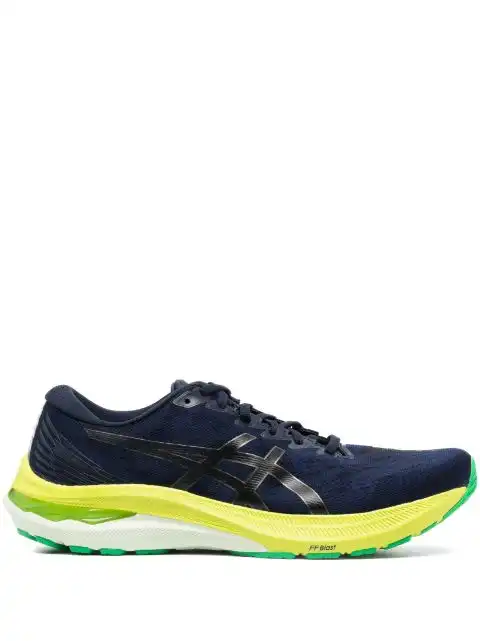 LY ASICS GT-2000 contrasting-sole sneakers 