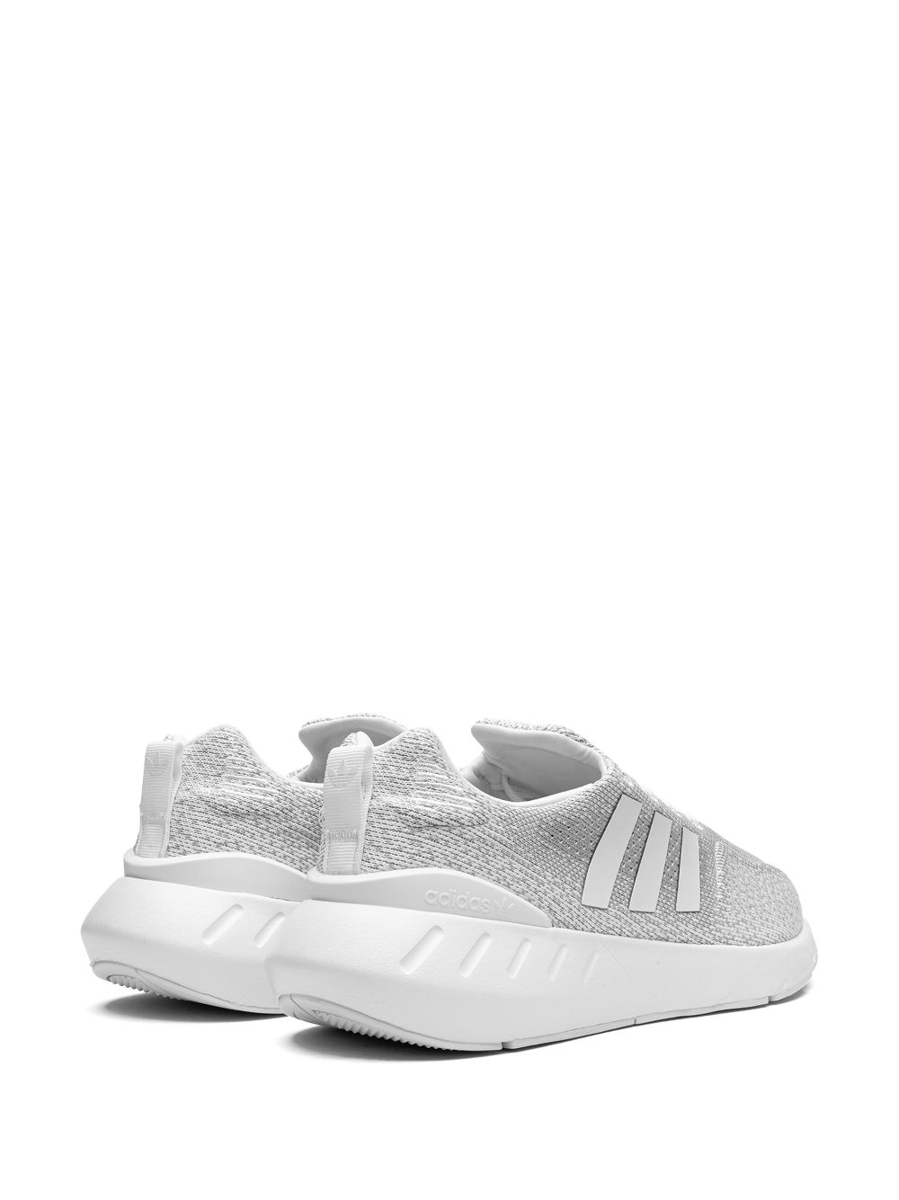 TB adidas Run Swift 2 "White Grey" sneakers 