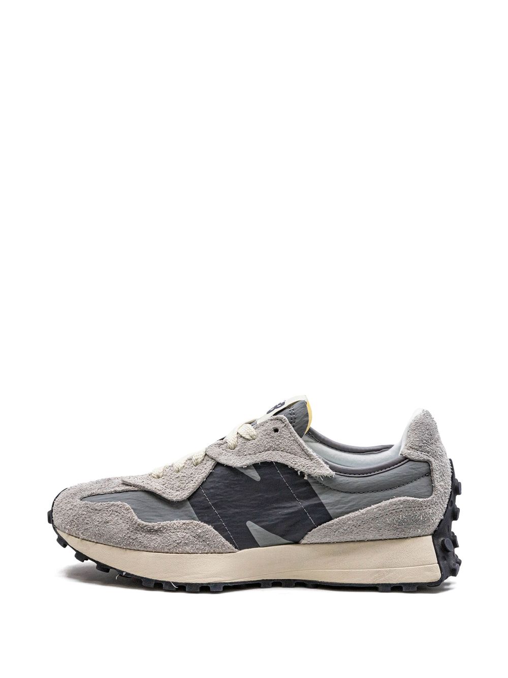 KICKWHO New Balance U327WV1 low-top sneakers 