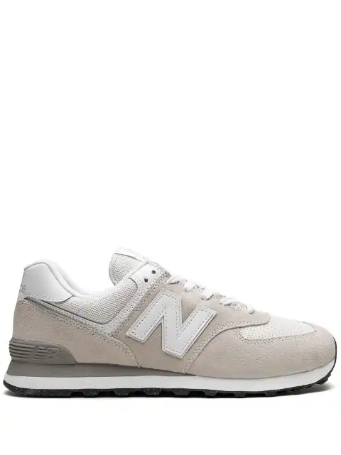 Husky New Balance 574 low-top sneakers 