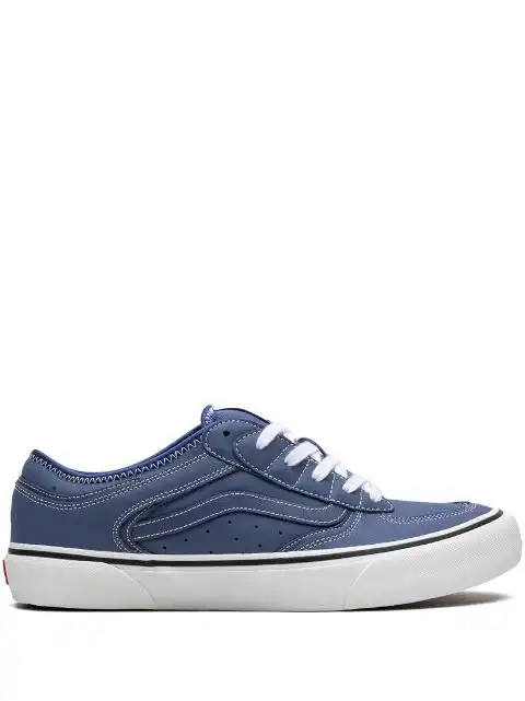 LY Vans Rowley "True Navy" sneakers 