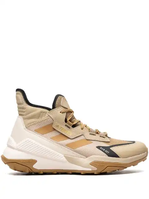 Husky adidas Terrex Hyperblue Mid R.RDY "Sand Mesa" sneakers 