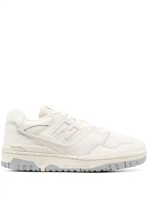 Rep Husky New Balance 550 panelled sneakers 