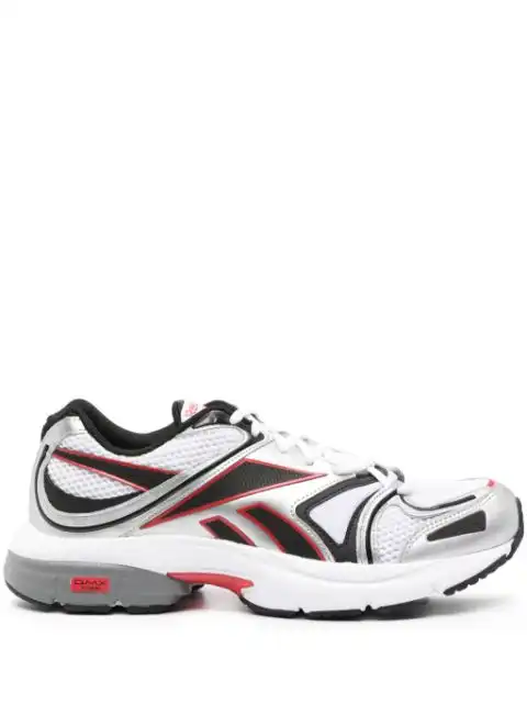 Husky Reebok Premier Road Plus VI lace-up sneakers 