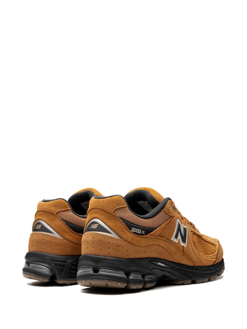 TB New Balance 2002 logo-patch sneakers 