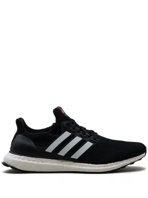 Husky adidas Ultraboost 5.0 DNA "Black White" sneakers 