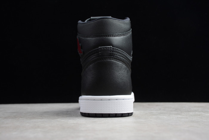 KICKWHO Air Jordan 1 Retro High OG Black Satin 555088-060