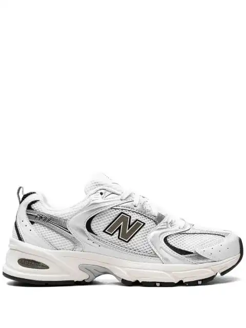 Cheap Husky New Balance 530 