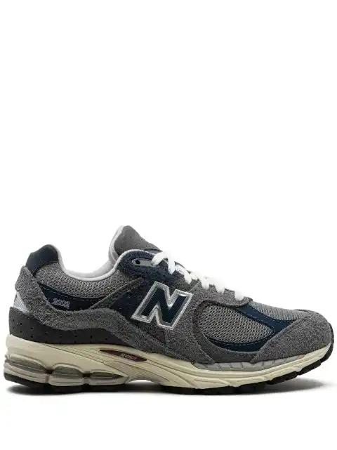 LUCY New Balance 2002R "Navy" sneakers 