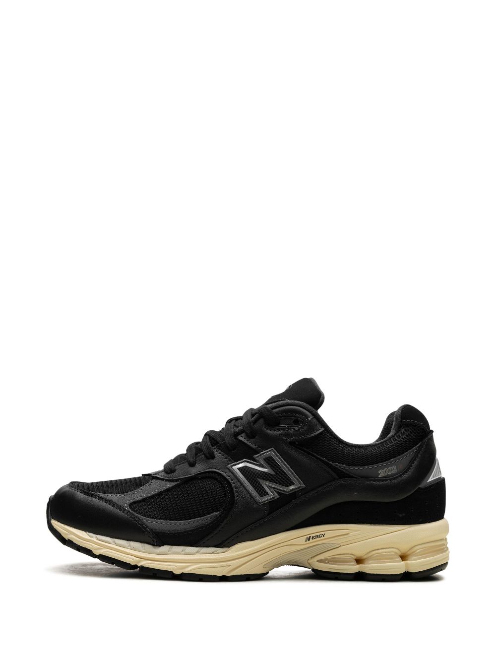 TB New Balance M2002R "Vintage Black White" sneakers 