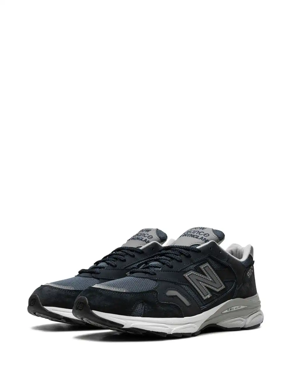 Bmlin New Balance 920 suede sneakers 