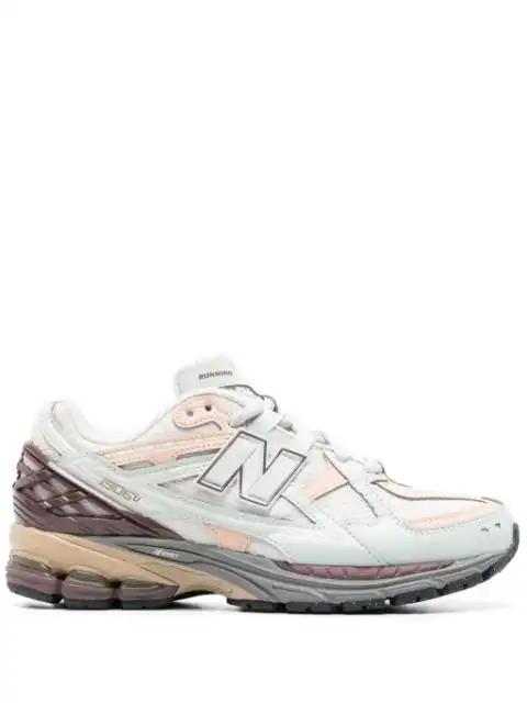 Hype LUCY New Balance 1906R mesh sneakers 