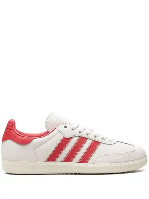 adidas x Pharrell Williams Samba "Glory Red"  