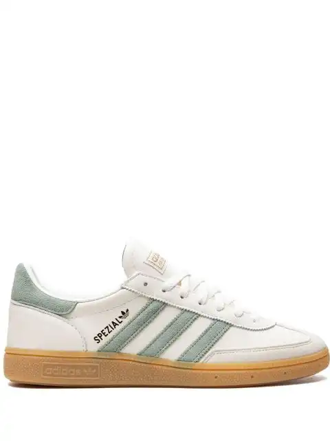 Affordable adidas Handball Spezial 