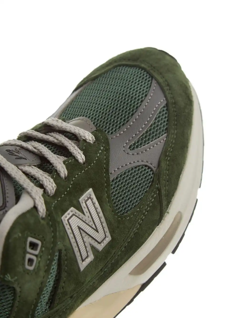 Cheap Husky New Balance 991 “Kombu” sneakers 