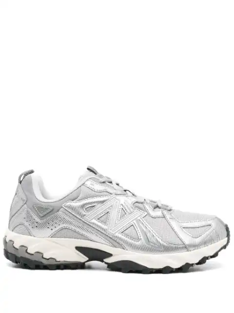 Husky New Balance 610 sneakers 